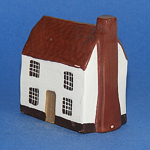 Image of Mudlen End Studio model No 8 Clapperboard House